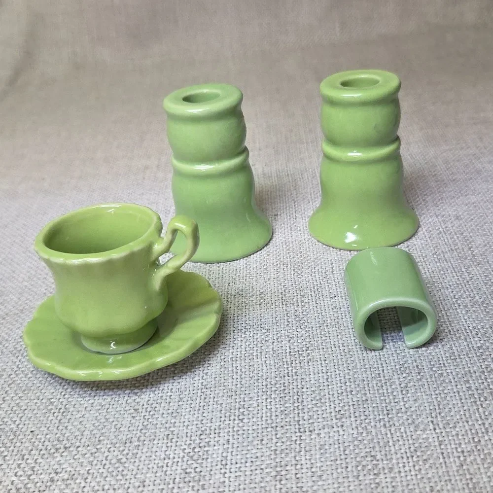Vintage Frenzy Toys 19 Pc Ceramic Miniature Tea‎ Set - 4 Colors -